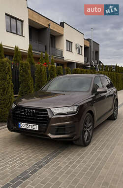 Audi Q7 2015