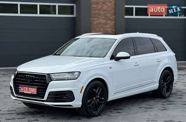 Audi Q7  2017
