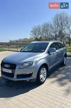 Audi Q7  2007