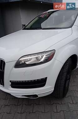 Audi Q7  2013