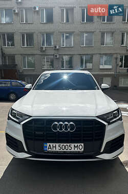 Audi Q7  2020