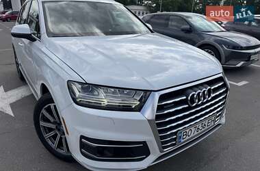 Audi Q7  2016