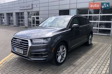 Audi Q7  2018
