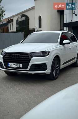 Audi Q7  2016