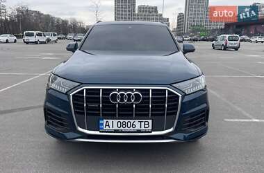 Audi Q7  2022