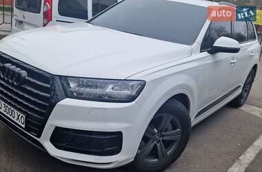 Audi Q7  2017