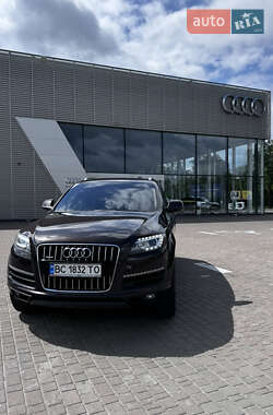 Audi Q7 2012