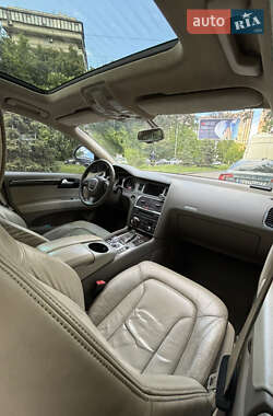 Audi Q7  2007
