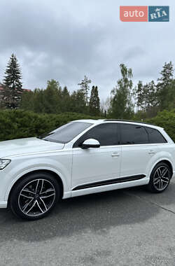 Audi Q7 2016