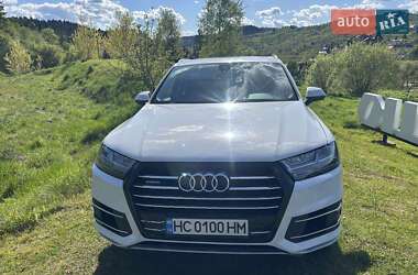 Audi Q7  2019