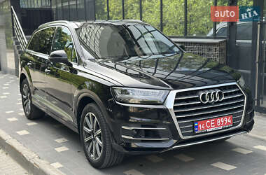 Audi Q7  2017