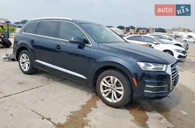 Audi Q7  2017