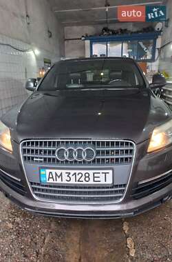 Audi Q7  2007
