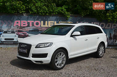 Audi Q7  2011