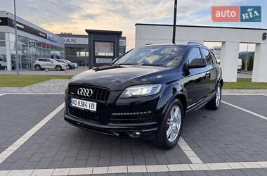 Audi Q7  2011