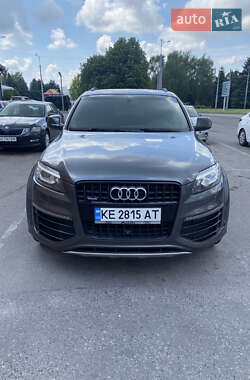 Audi Q7 2015