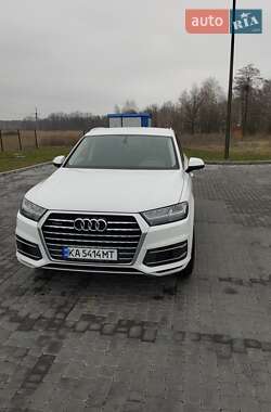 Audi Q7 2018