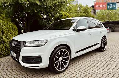 Audi Q7 2016