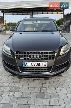 Audi Q7  2006