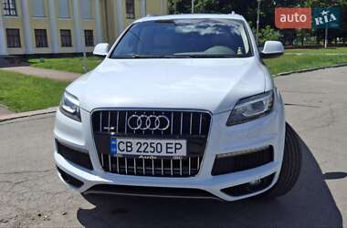 Audi Q7  2013
