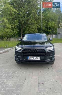Audi Q7  2017