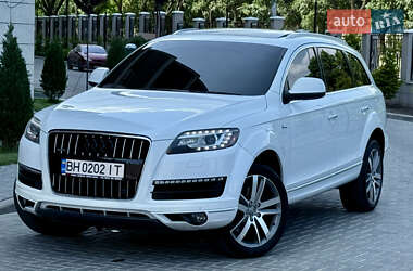 Audi Q7  2014