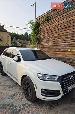 Audi Q7  2018