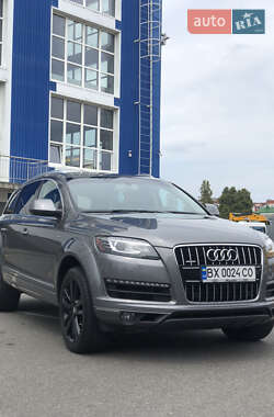 Audi Q7  2015