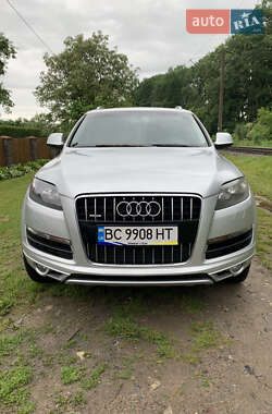 Audi Q7 2011