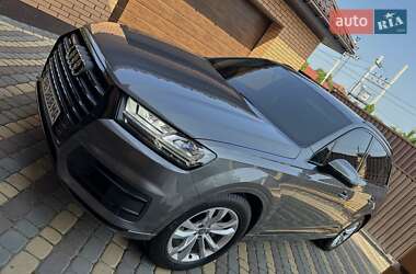 Audi Q7  2017