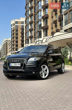 Audi Q7  2010