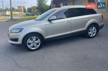 Audi Q7  2012