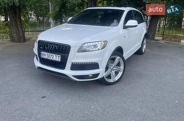 Audi Q7  2012