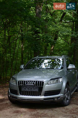 Audi Q7  2006