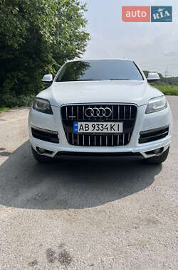 Audi Q7  2012