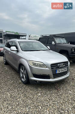 Audi Q7  2007