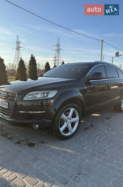 Audi Q7  2007