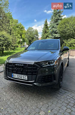 Audi Q7  2020