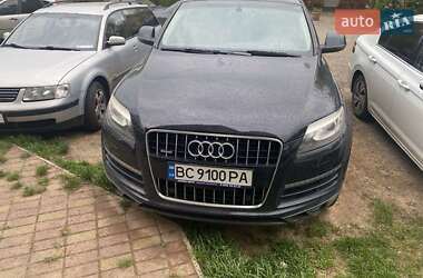 Audi Q7  2010