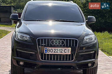 Audi Q7  2010