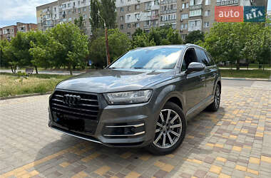 Audi Q7  2019
