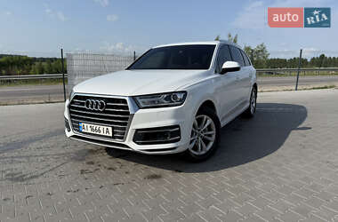 Audi Q7  2016