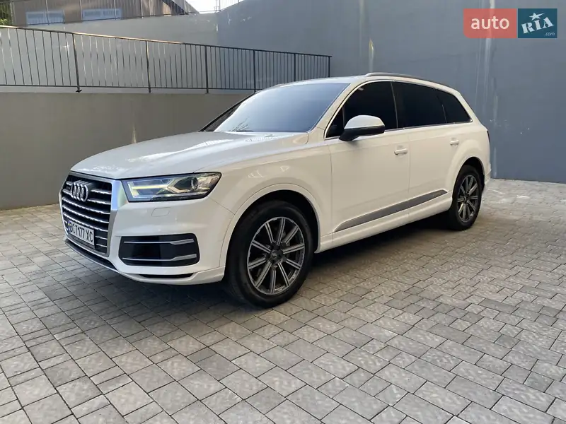 Audi Q7