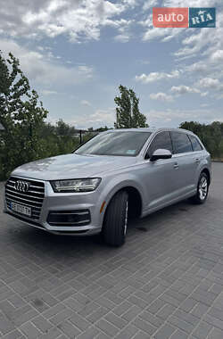 Audi Q7  2017