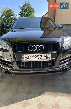 Audi Q7  2013