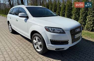 Audi Q7  2013