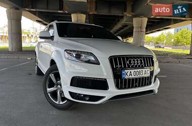 Audi Q7  2015