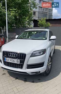 Audi Q7  2015