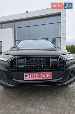 Audi Q7  2020