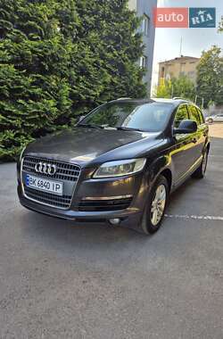 Audi Q7  2007